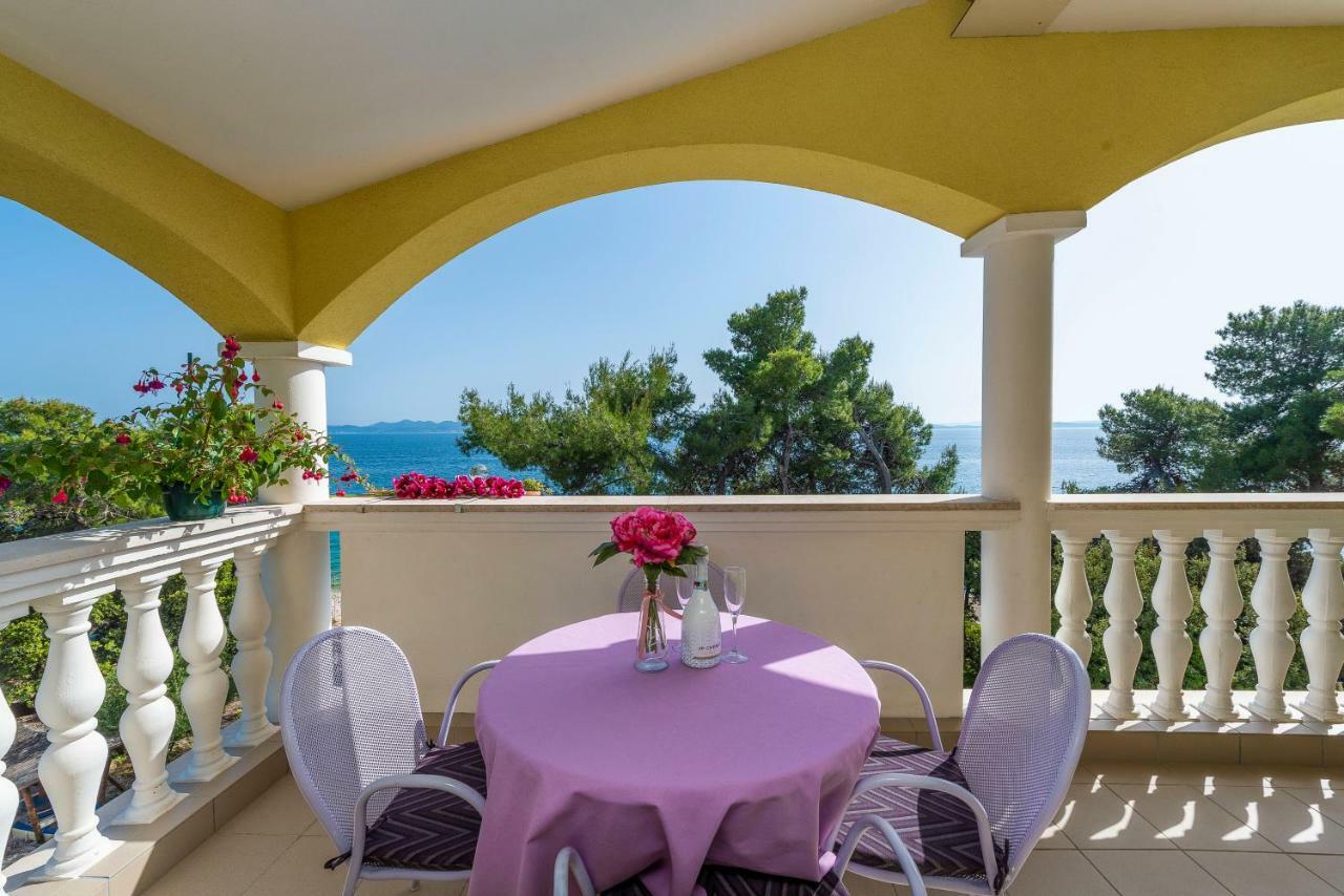 Villa Nela Petrcane Εξωτερικό φωτογραφία