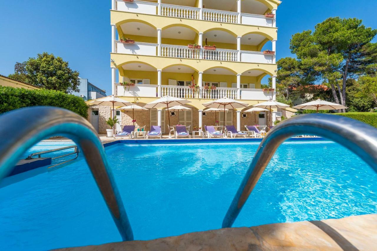 Villa Nela Petrcane Εξωτερικό φωτογραφία